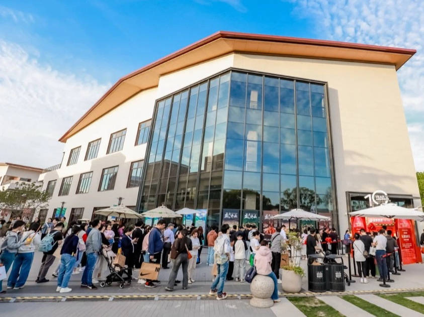 皇冠信用网平台出租_上海将有亚洲最大的奥特莱斯皇冠信用网平台出租,预计2026年竣工