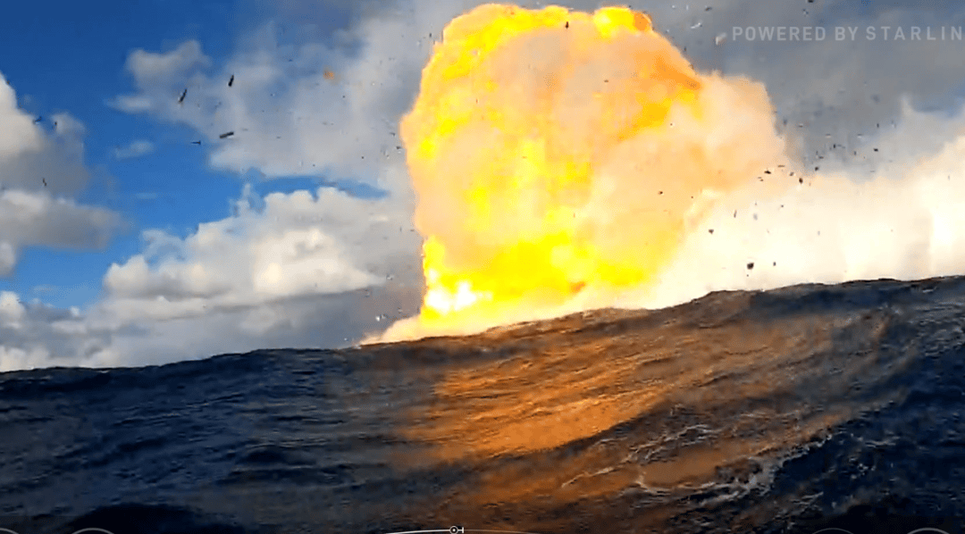 卡塞特沙特vs帕府联
_这次没有空中爆炸!1个小时飞越半个地球卡塞特沙特vs帕府联
,马斯克星舰终于成功了,现场欢呼声、鼓掌声响成一片