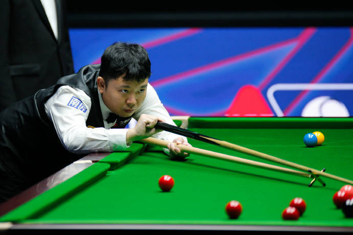 韦茅斯威尔士vs希巴欧
_斯诺克武汉公开赛|三名中国TOP16球手打进八强