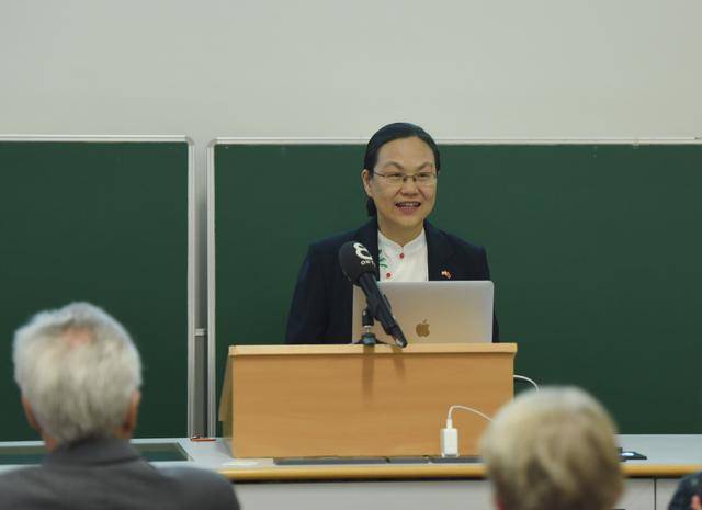 瓦鲁尔(女) vs國際米蘭(女)_中国驻奥使馆举办纪念中国人民抗日战争暨世界反法西斯战争胜利80周年研讨会