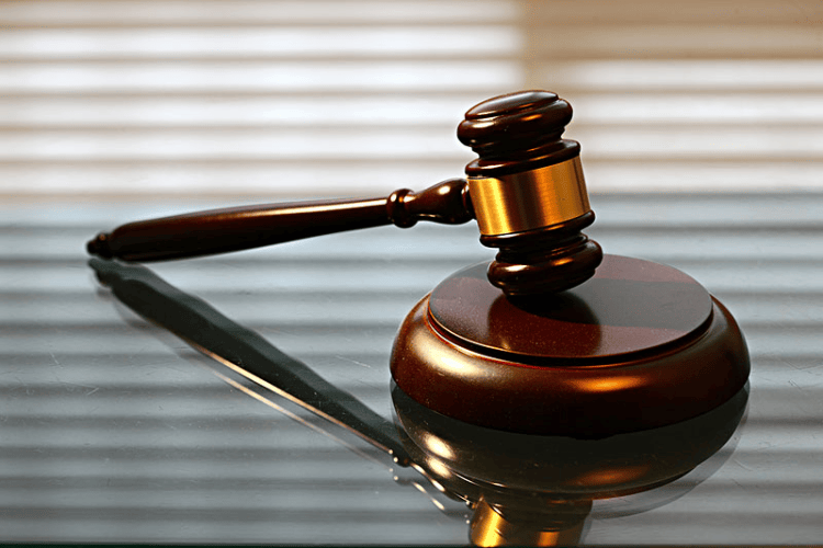 皇冠信用盘会员开户申请_男子酒后将路过女子拖至玉米地强奸皇冠信用盘会员开户申请,并令其窒息而死!判死刑