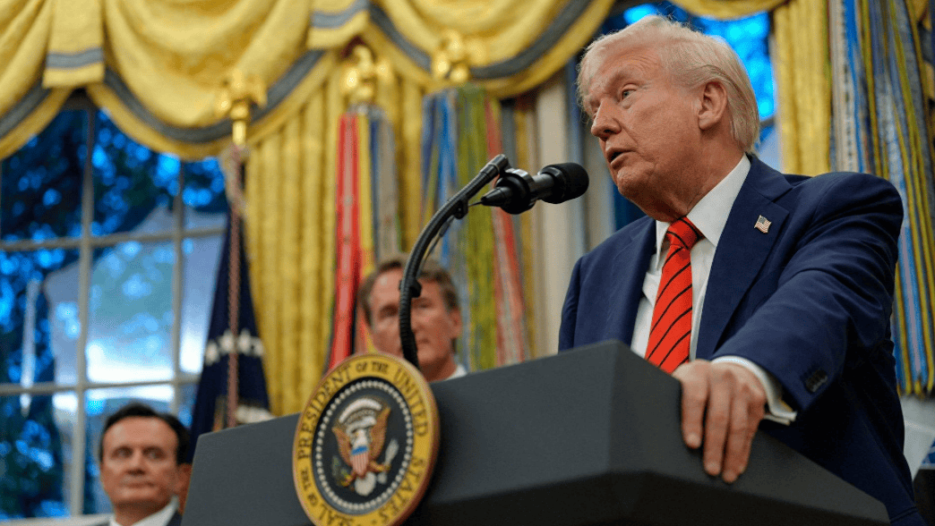 皇冠信用登2代理_2天时间已过皇冠信用登2代理,中方推迟通话,特朗普口风变了:美国想帮助中国